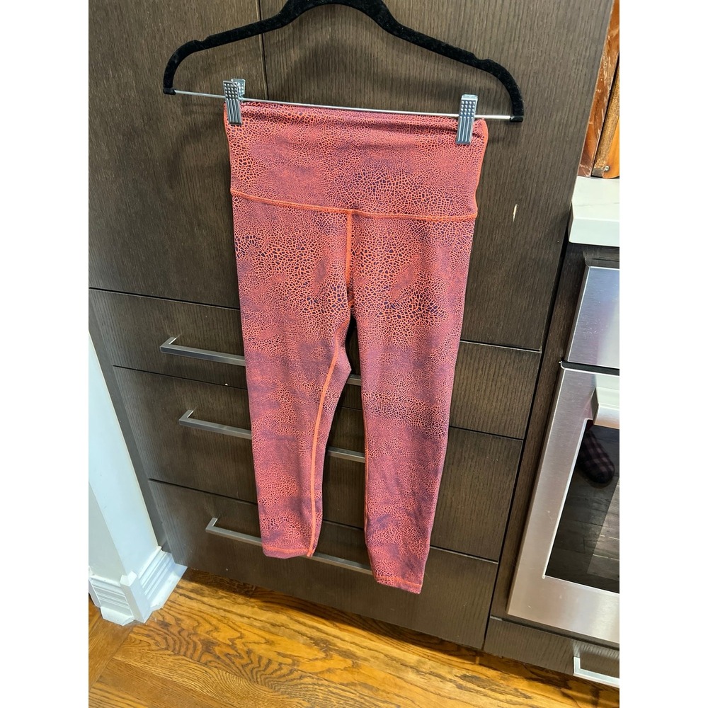 Lululemon Wunder Train‎ High-Rise Tight 25"
Crackle Glaze Vintage Orange  size 8